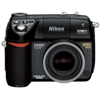 Nikon Coolpix 8400