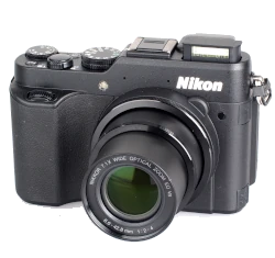Nikon Coolpix P7800 camera