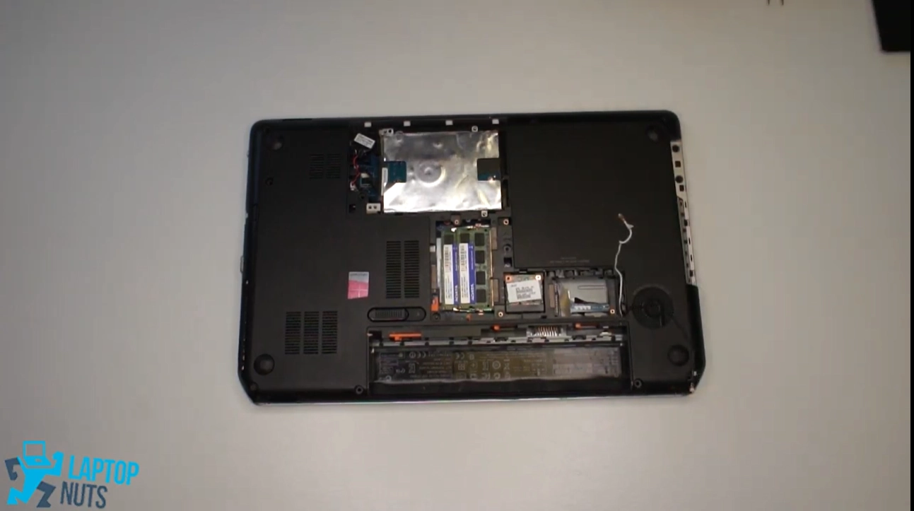 laptop-hp-envy-m6-1225dx-disassembly-take-apart-sell/