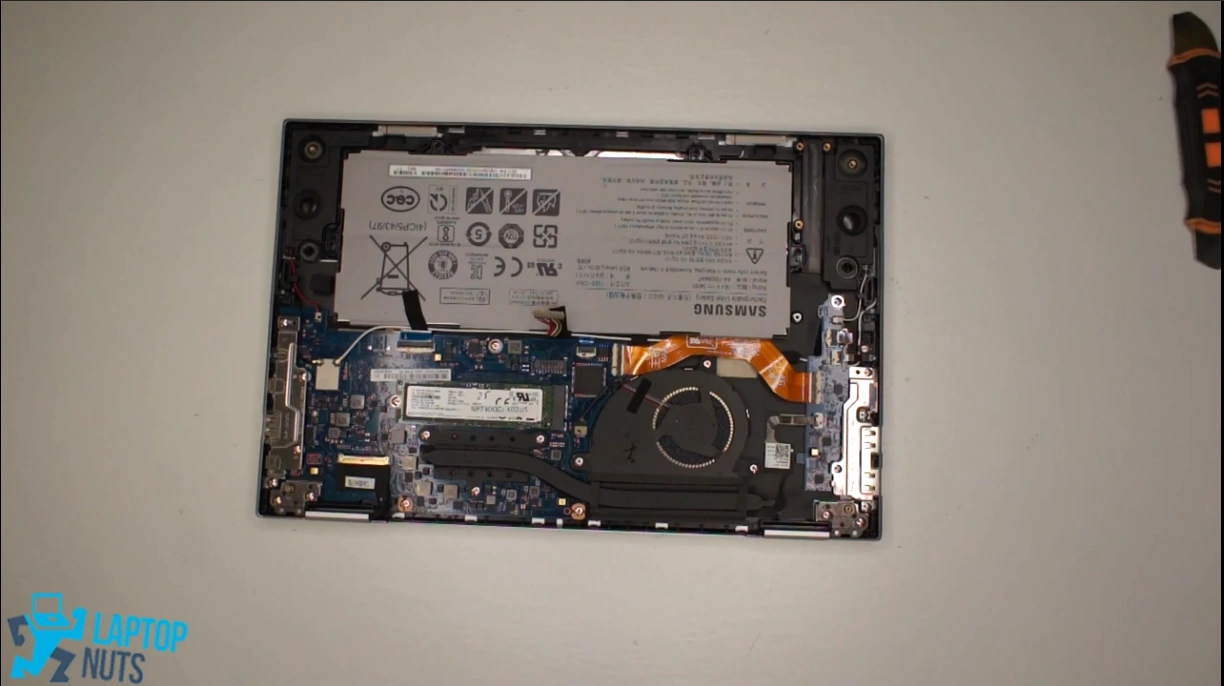 laptop-samsung-galaxy-book-flex-np730qcj-k02us-disassembly-take-apart-sell