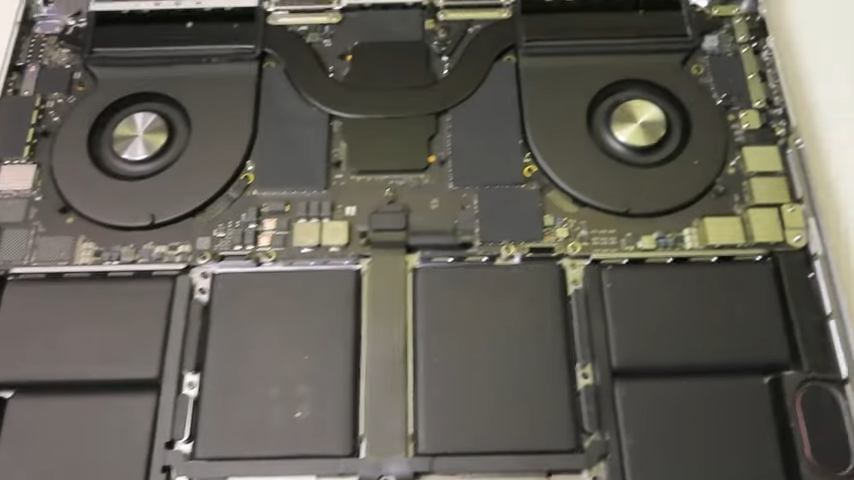 2021-macbook-pro-a2485-apple-m1-max-review-disassembly-or-how-i-broke-1000-screen
